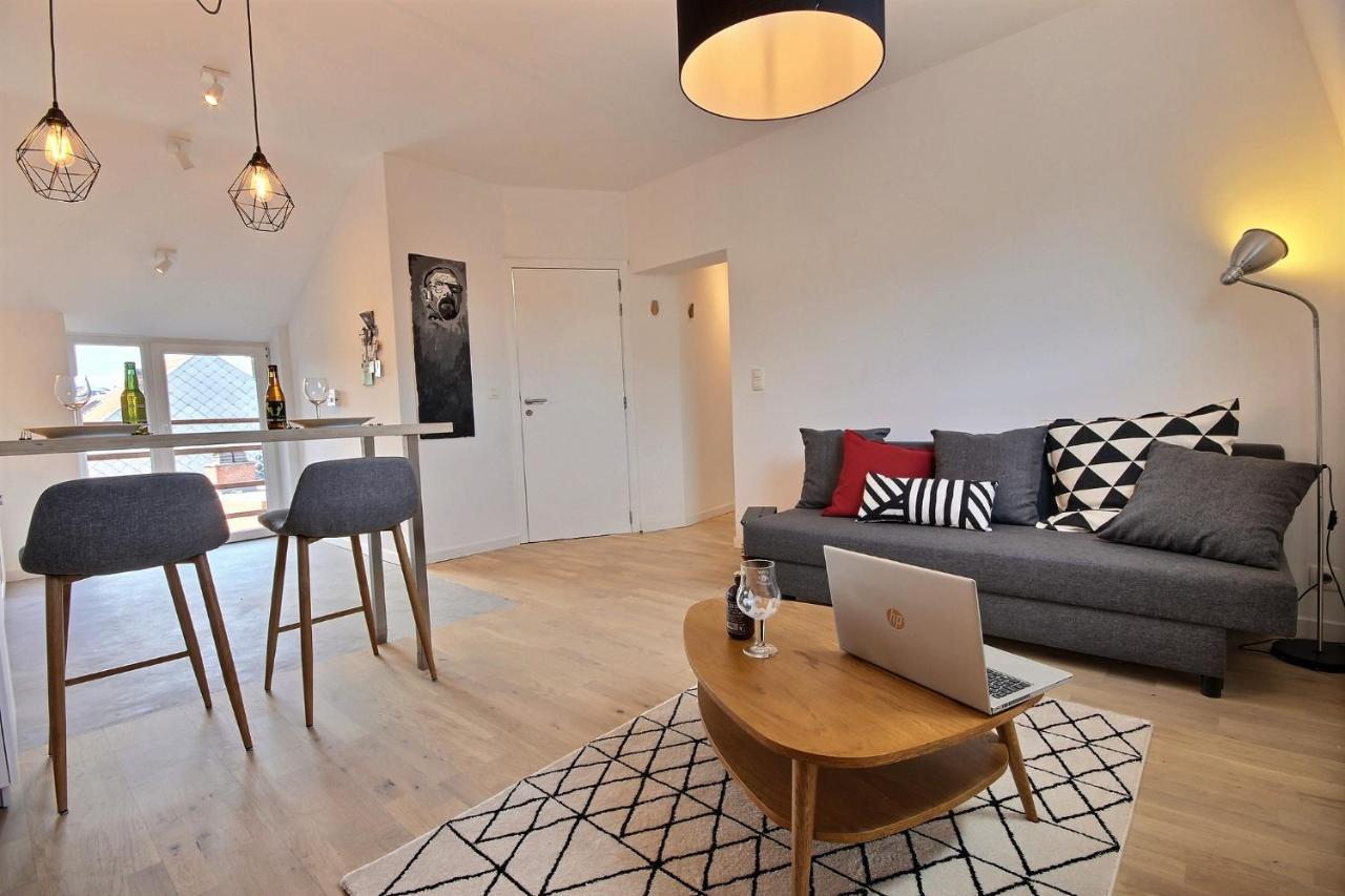 Apartment Gats Place