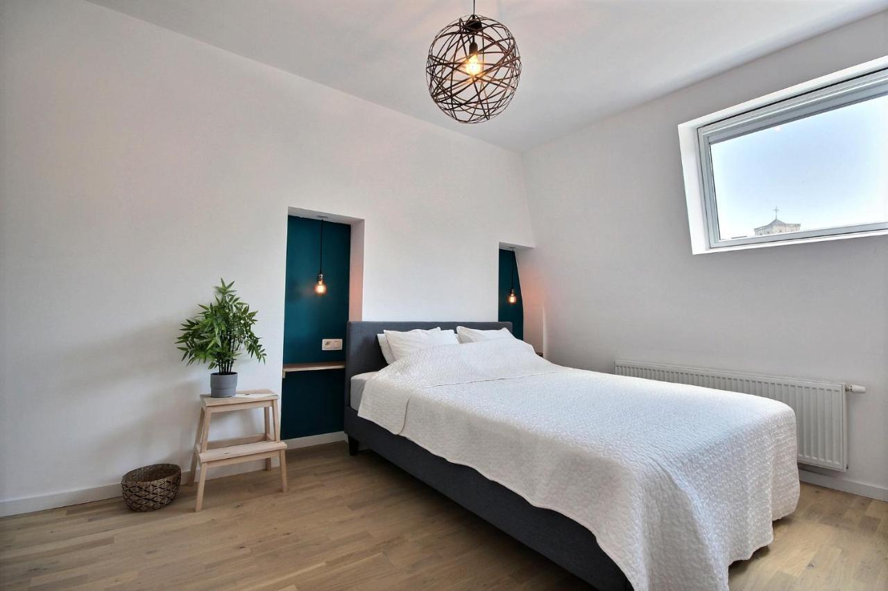 Apartment Gats Place